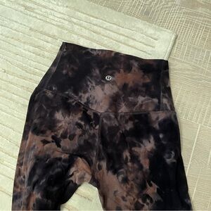Lululemon tye dye yoga leggings